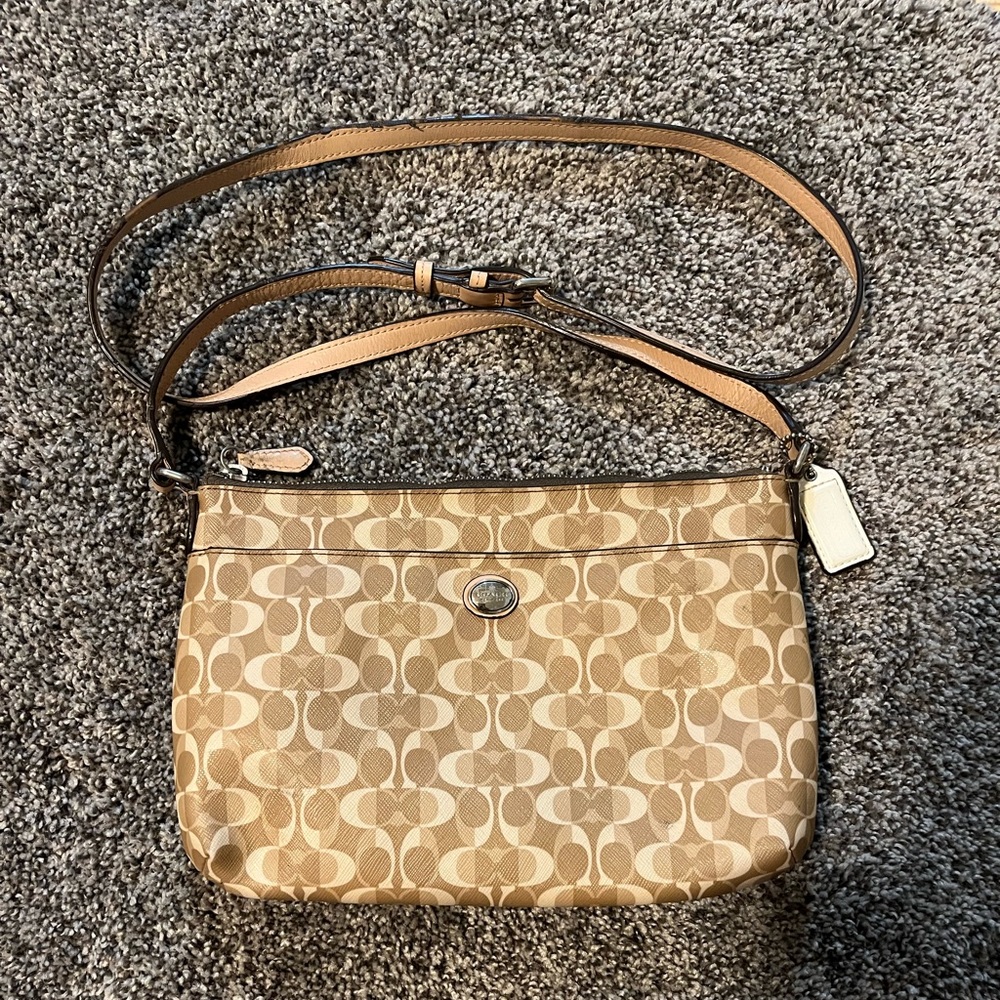 Coach crossbody purse